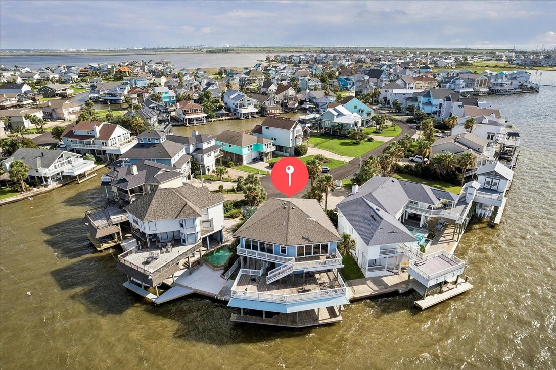 House in Galveston, Texas, United States 5 - 18998647