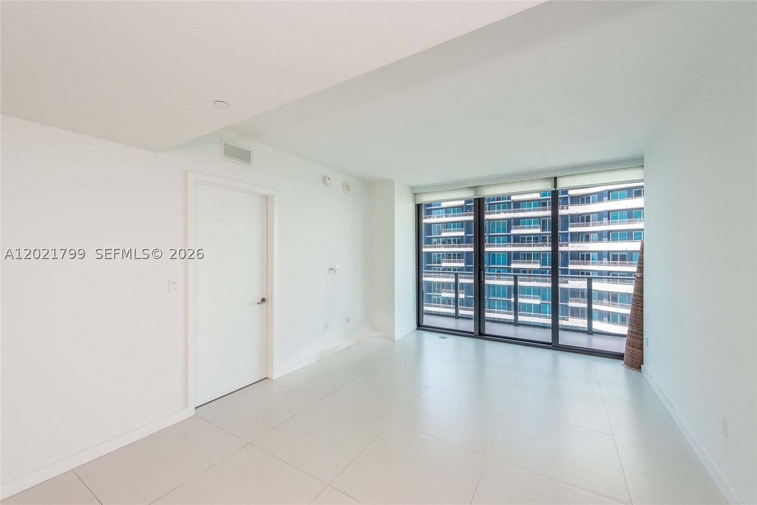 Condo in Miami, Florida, United States 2 - 17979447