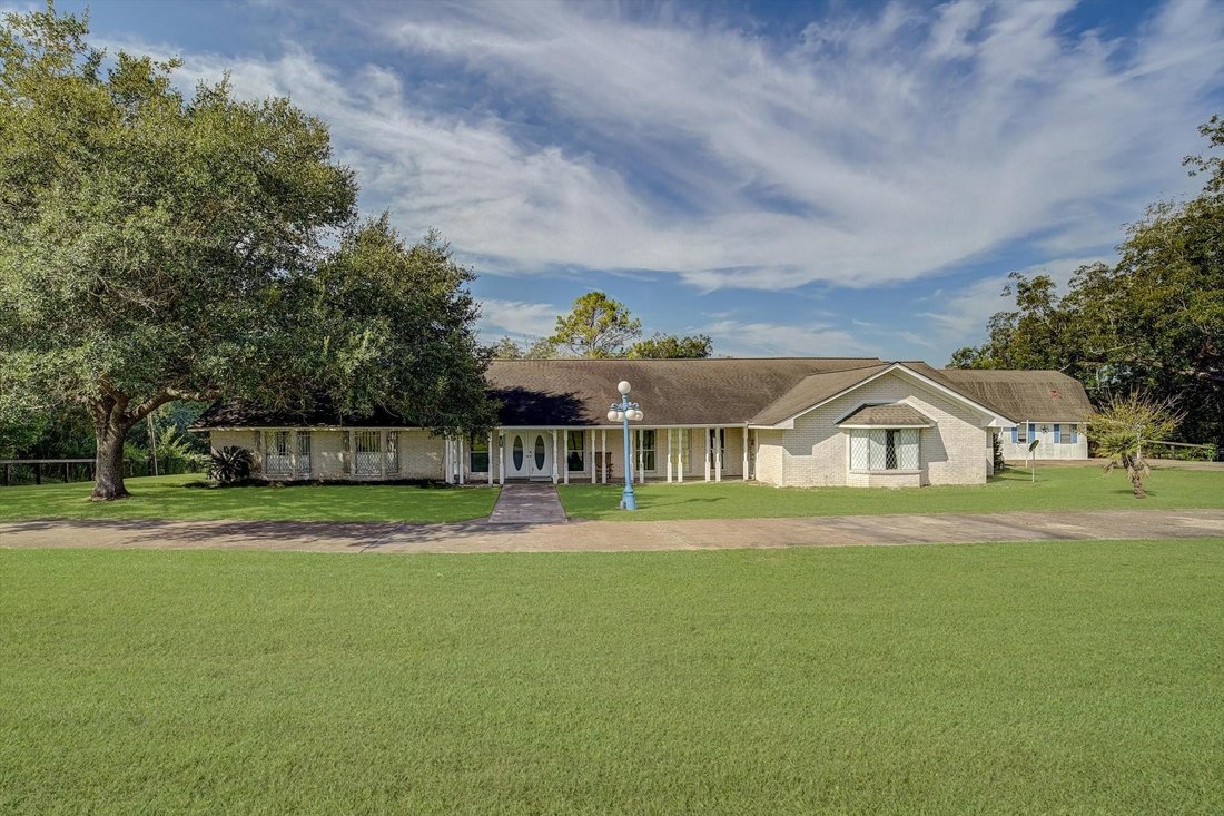 Casa a Liberty, Texas, Stati Uniti 4 - 18998680