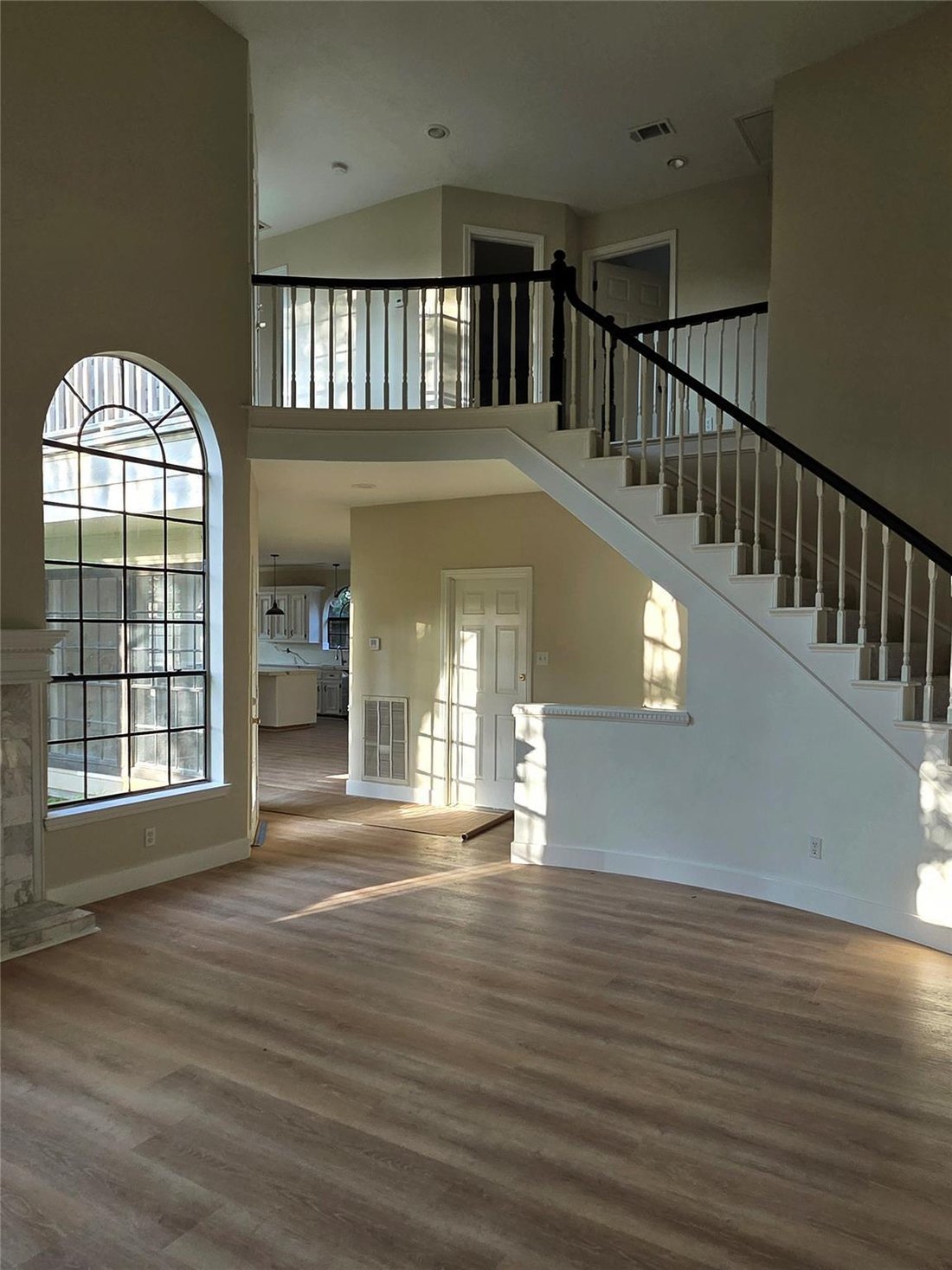 House in Sugar Land, Texas, United States 4 - 18998678