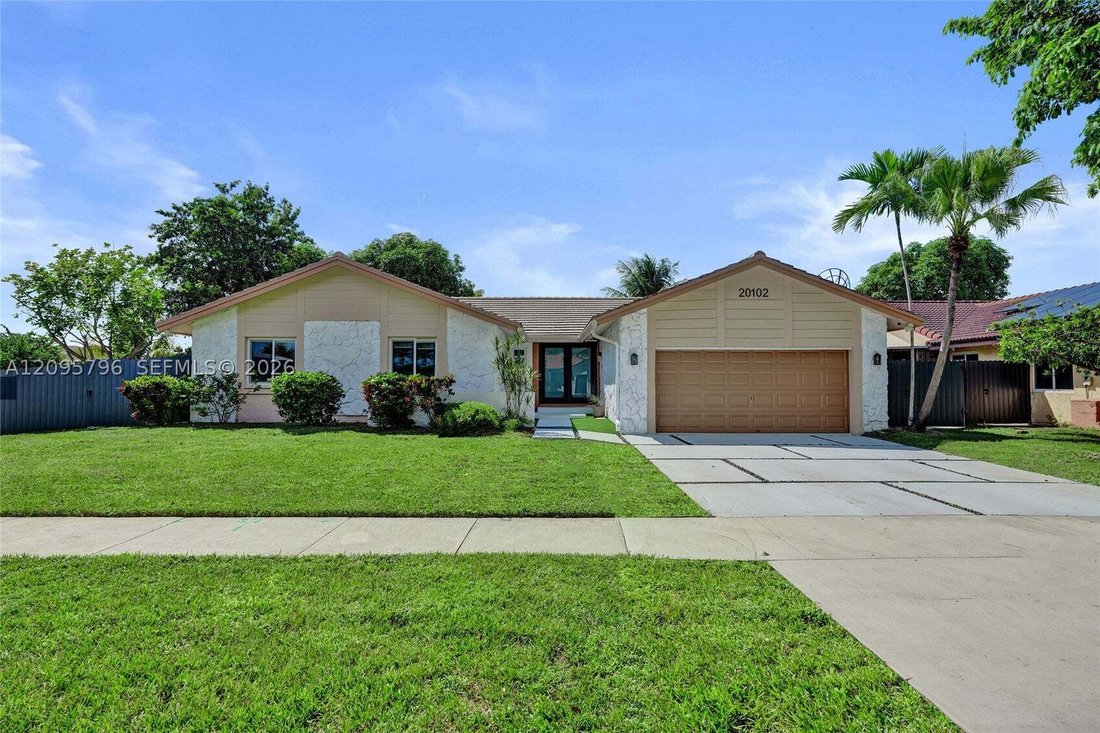 House in Hialeah, Florida, United States 1 - 18998598