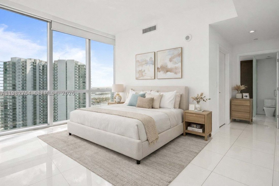 Condo in Miami, Florida, United States 1 - 17415880