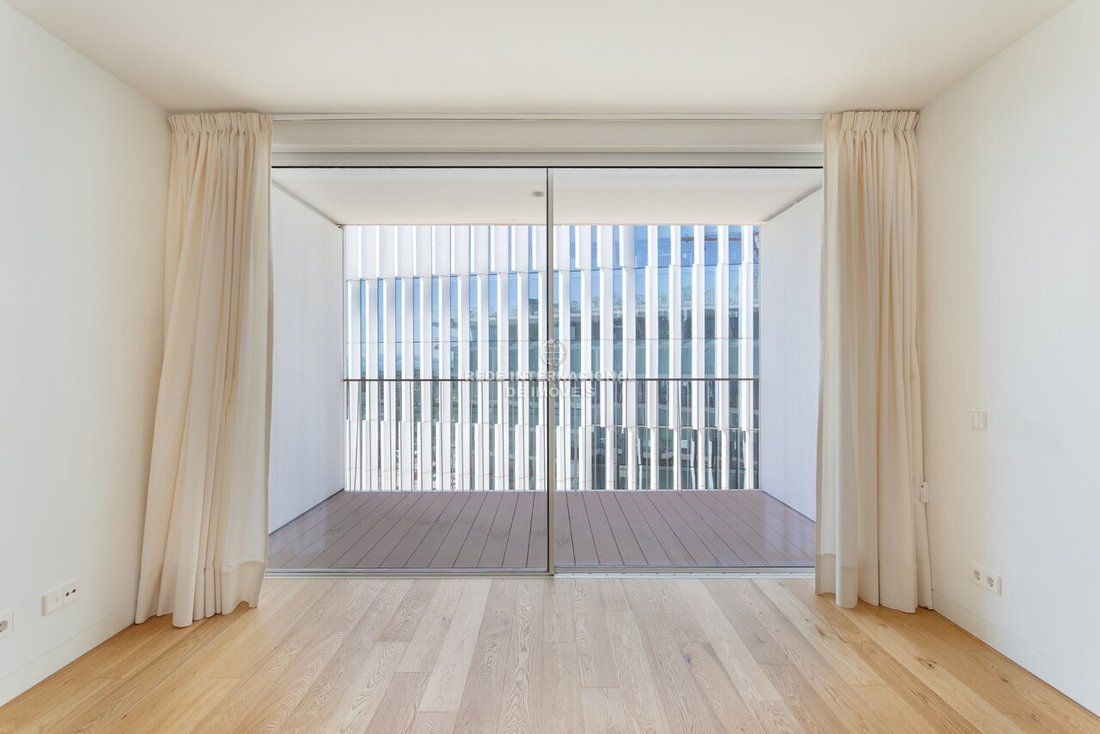 Apartment in Misericordia, Lisbon, Portugal 4 - 18999048
