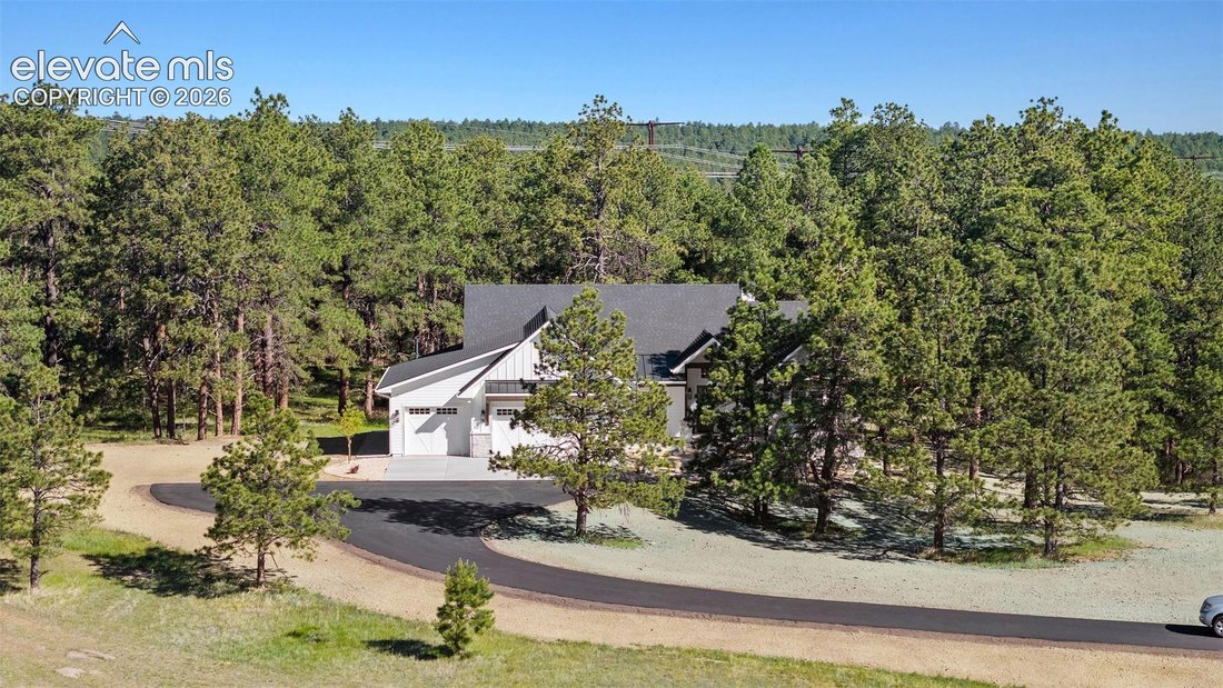 House in Colorado Springs, Colorado, United States 3 - 18998952
