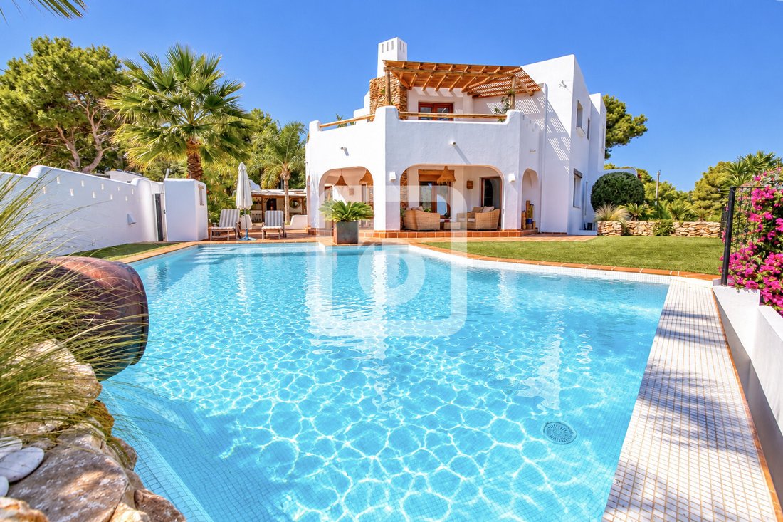 Villa in Moraira, Teulada, Valencian Community 5 - 18999072