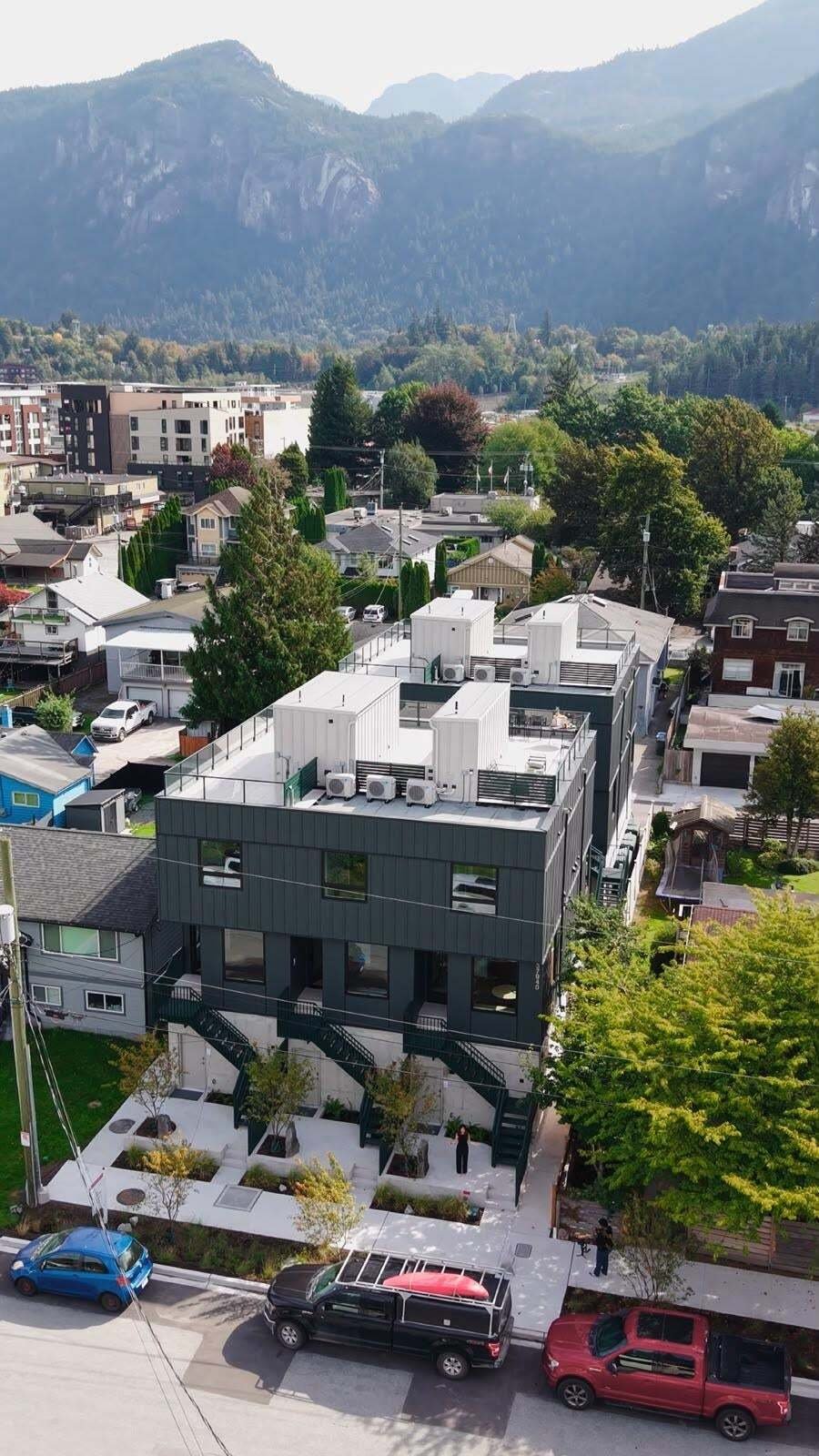 Townhouse in Squamish, British Columbia, Canada 3 - 18701722