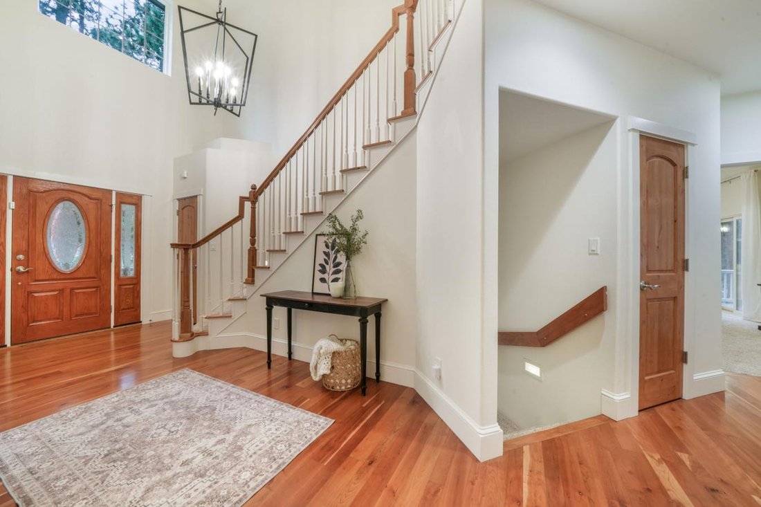 House in Colorado Springs, Colorado, United States 3 - 18998887