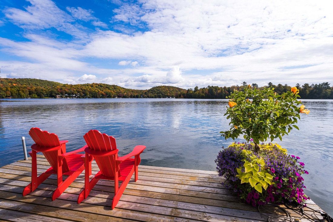 House in Saint-Hippolyte, Quebec, Canada 3 - 15856693