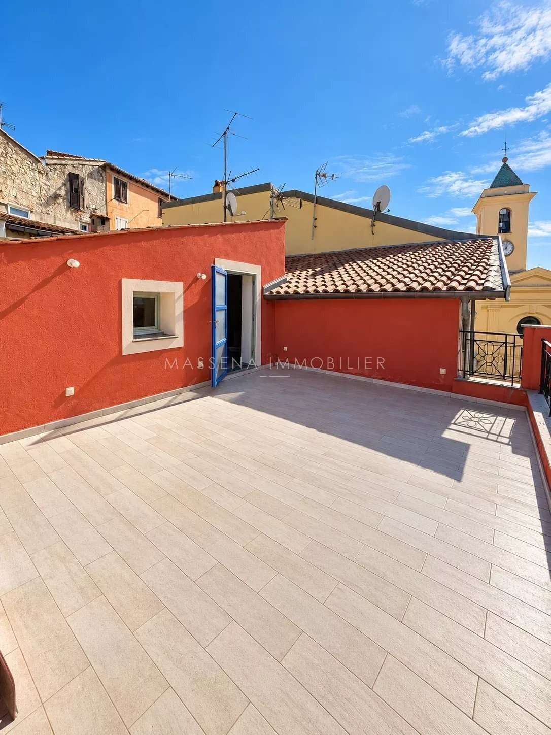 Maison à Falicon, Provence-Alpes-Côte d'Azur, France 2 - 18949631