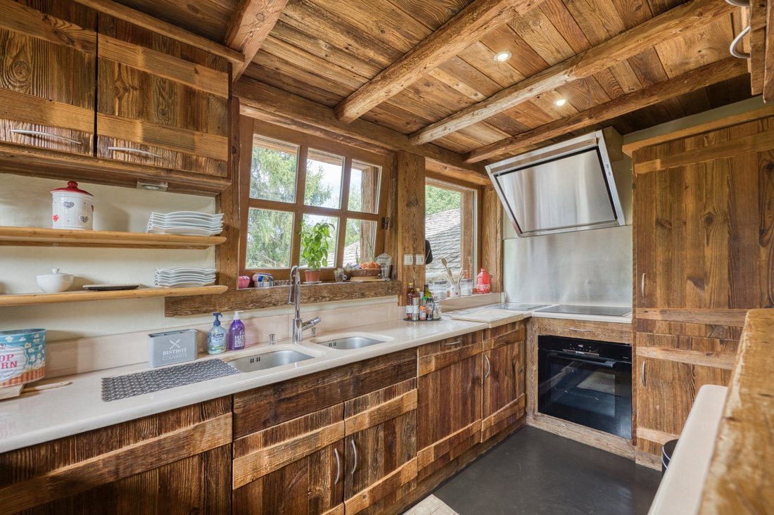 Chalet in Megève, Auvergne-Rhône-Alpes, France 3 - 18998854