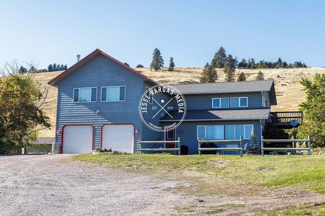 House in Polson, Montana, United States 1 - 17376861