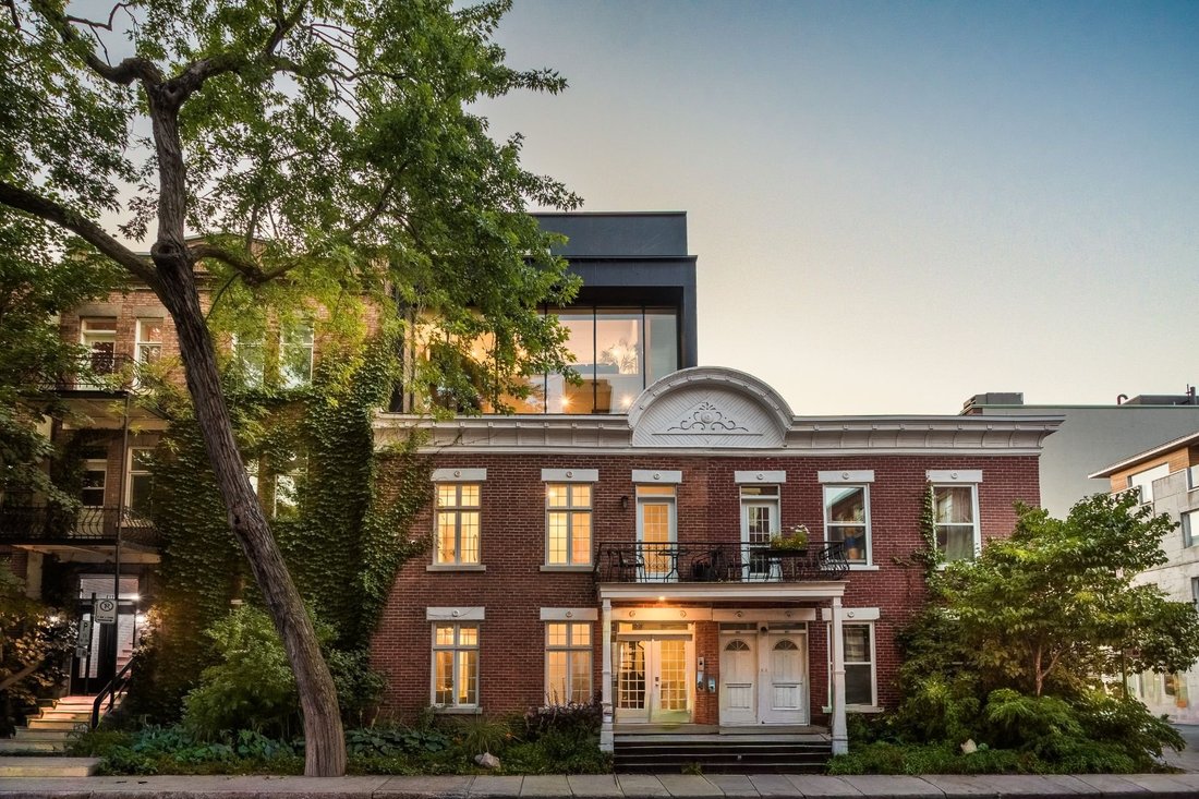 Apartment in Montréal, Quebec, Canada 1 - 18999006