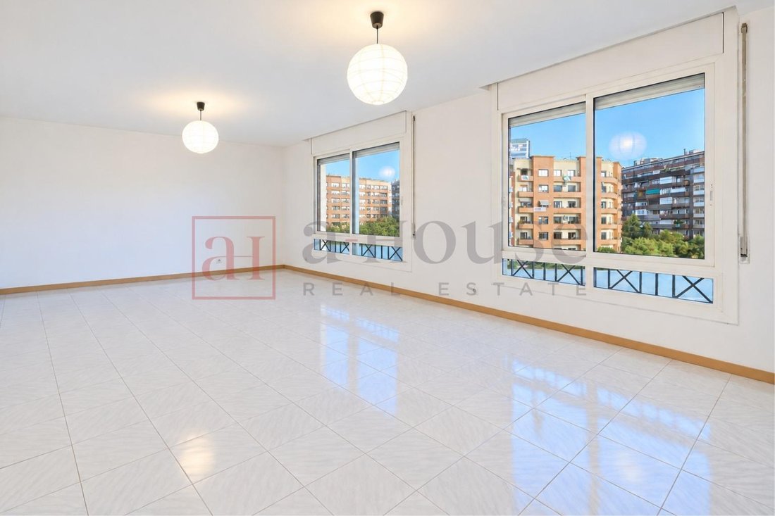 Apartment in Les Corts, Barcelona, Spain 1 - 18998840