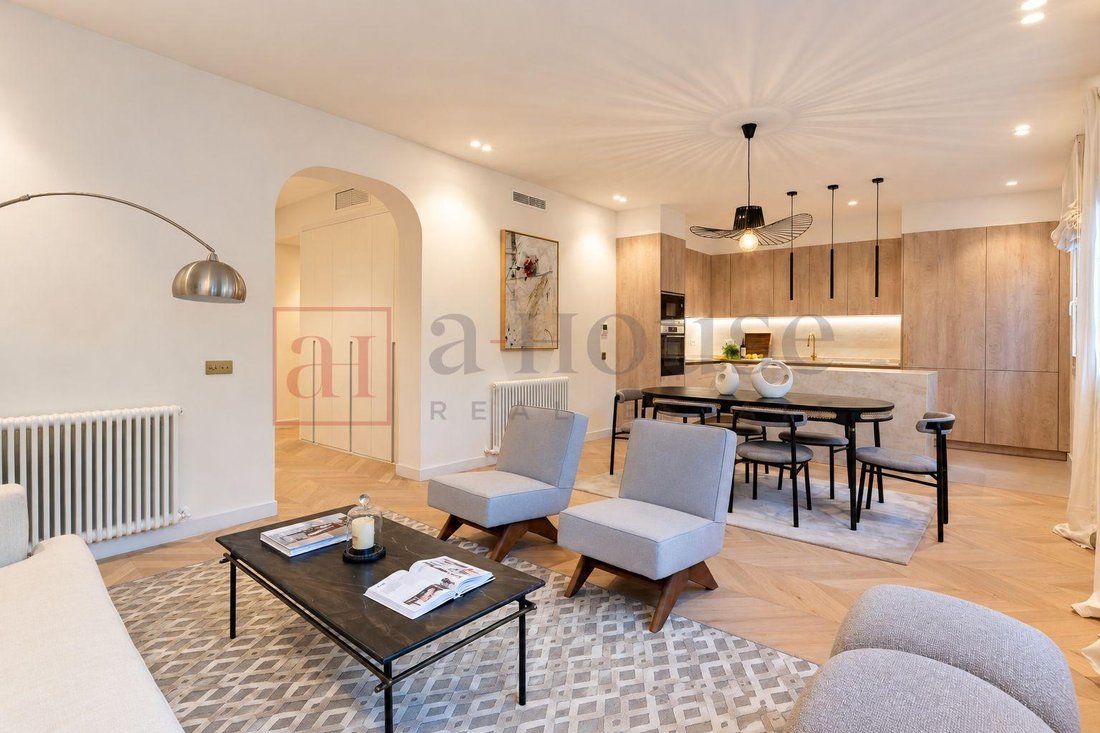 Apartment in Barrio Salamanca, Madrid, Spain 2 - 18998861