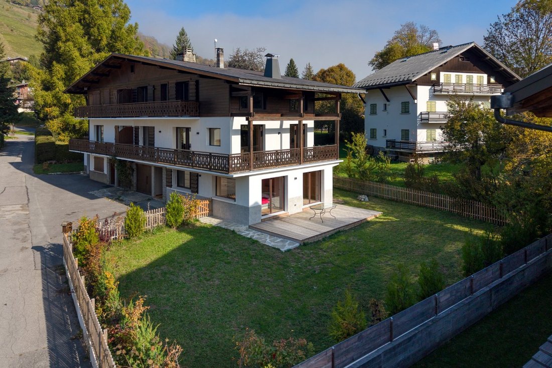 Chalet in Megève, Auvergne-Rhône-Alpes, France 1 - 18998845