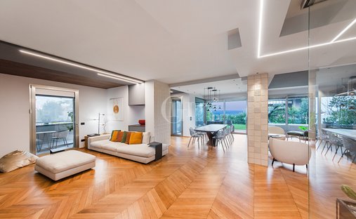 Apartment in Entroterra, Desenzano del Garda, Lombardy 1