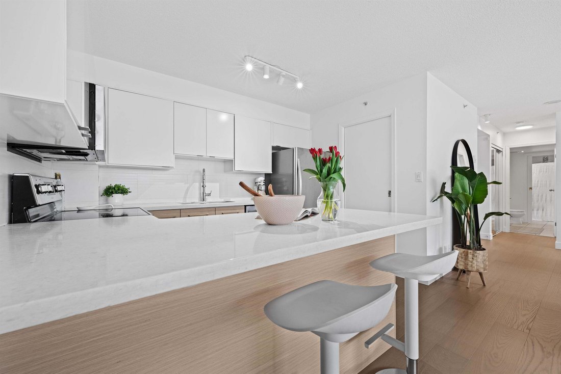 Condo in Vancouver, British Columbia, Canada 4 - 18998928