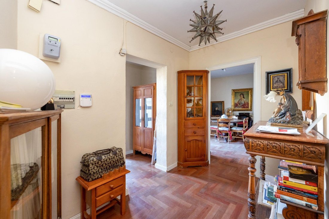Centro, Granada, Spain 1 - 18998832