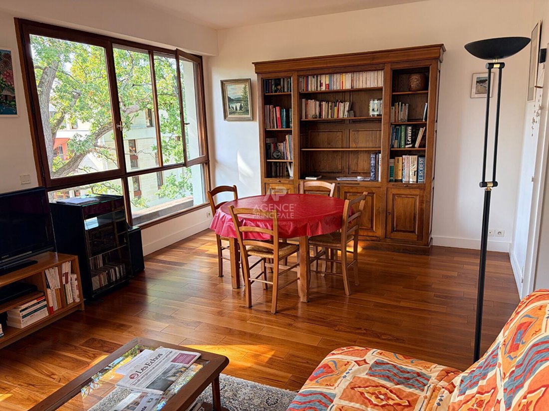 Apartment in Napoleon, Maisons-Laffitte, France 5 - 18999026