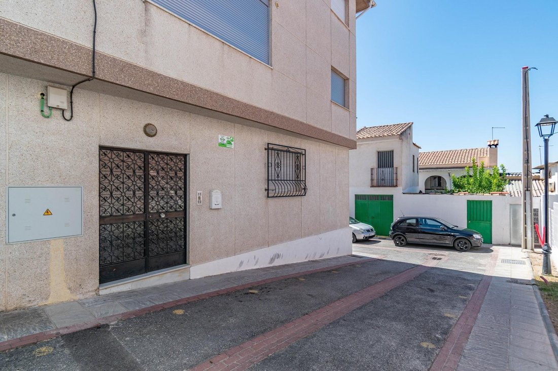 Jun, Andalusia, Spain 4 - 18998853