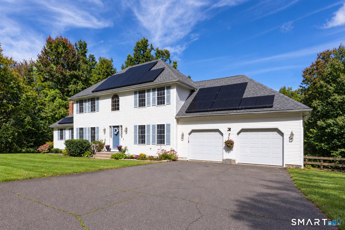 House in Granby, Connecticut, United States 2 - 18998883