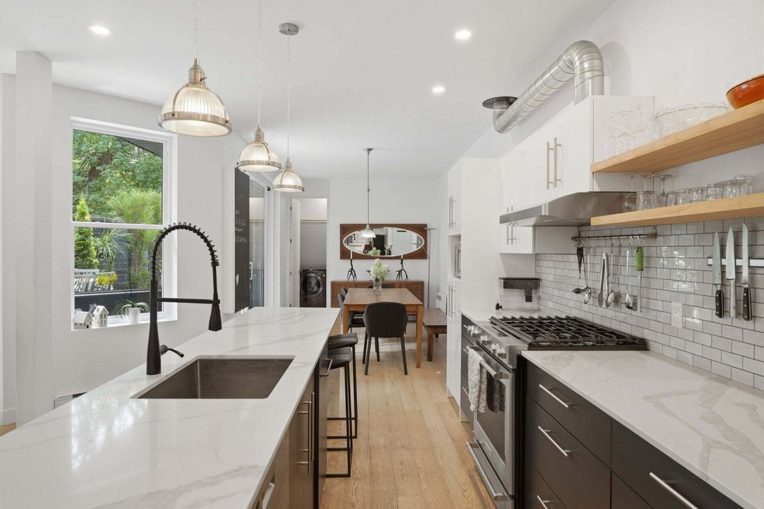 Condo in Montréal, Quebec, Canada 5 - 18998929