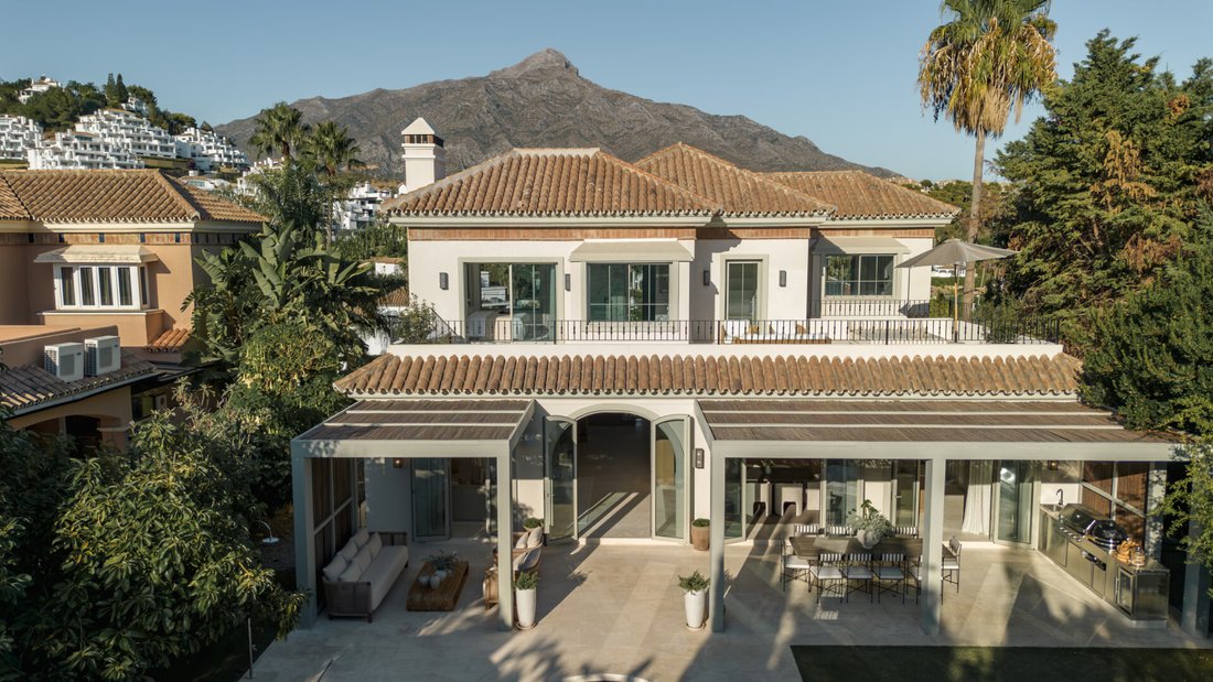 Villa in Puerto Banús, Marbella, Spanien 1 - 18998872