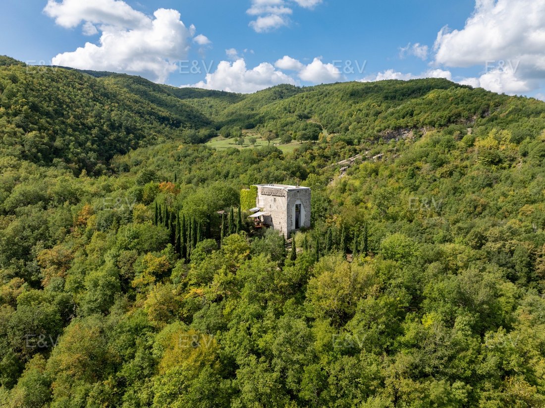 House in Poppi, Tuscany, Italy 3 - 18999707