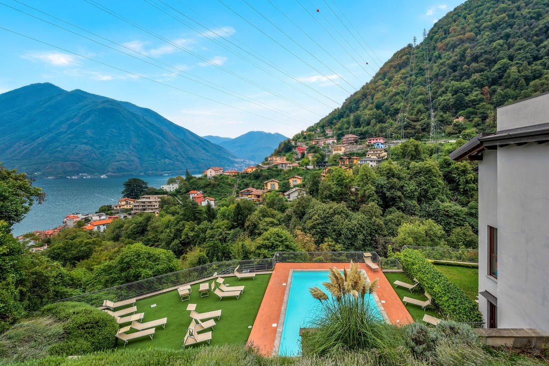 Villa in Muronico, Lombardy, Italy 1 - 18999705