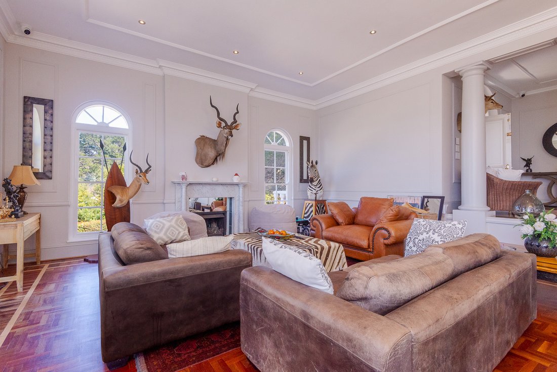 House in Bel Ombre, Southern Suburbs, Cape Town 5 - 18999627