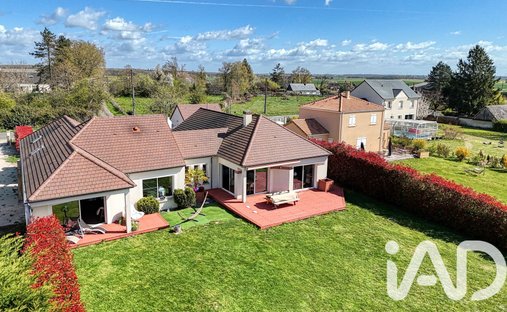 House in Illiers-Combray, Centre-Val de Loire, France 1