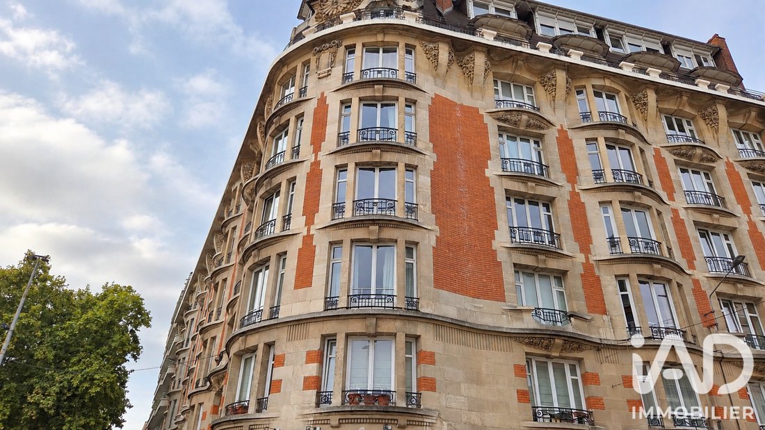 Apartment in Pompidou-Nouvelle Madeleine, La Madeleine, France 1 - 18979983