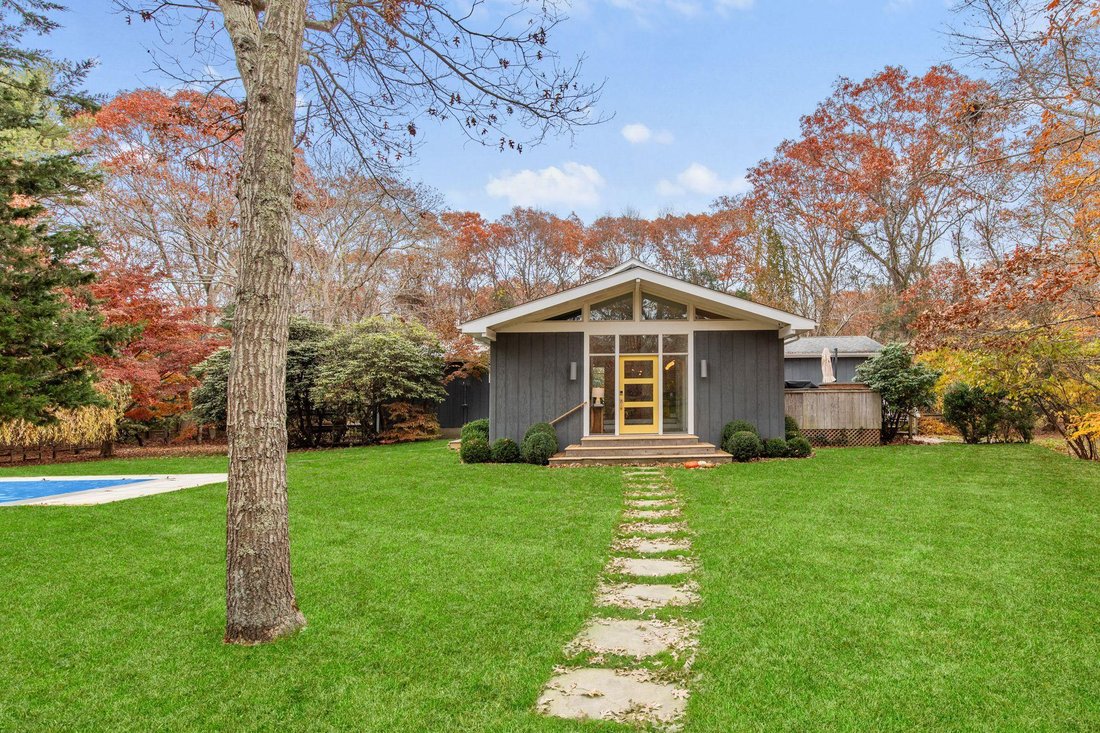 House in East Hampton, New York, United States 2 - 18999258