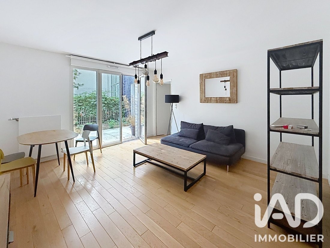Apartment in Goutte d'Or-Château Rouge, Paris 18e Arrondissement, Paris 2 - 18763332