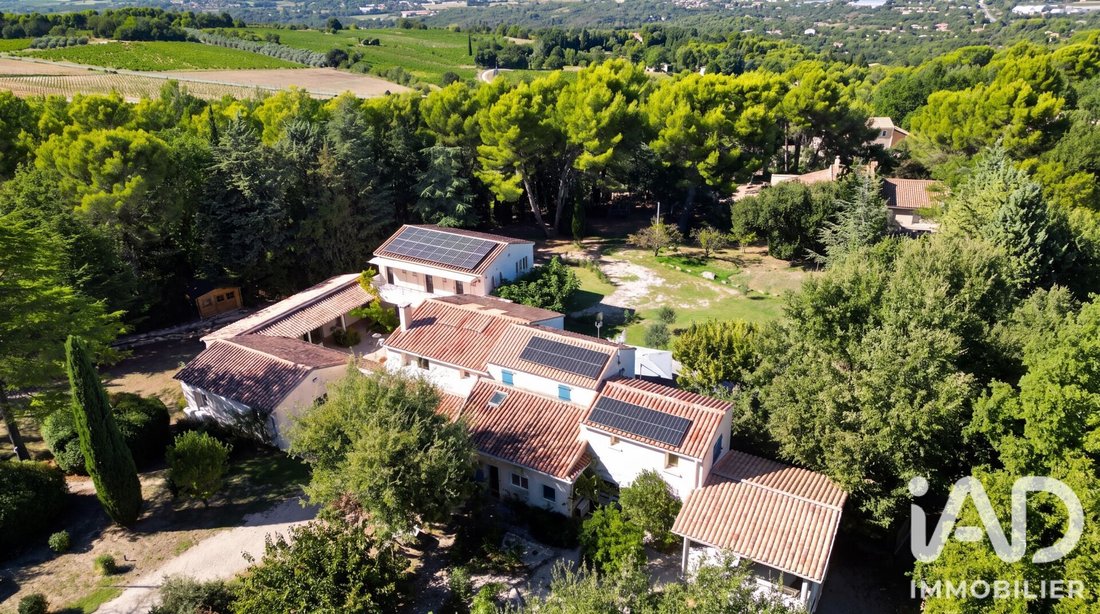 House in Apt, Provence-Alpes-Côte d'Azur, France 5 - 18999903