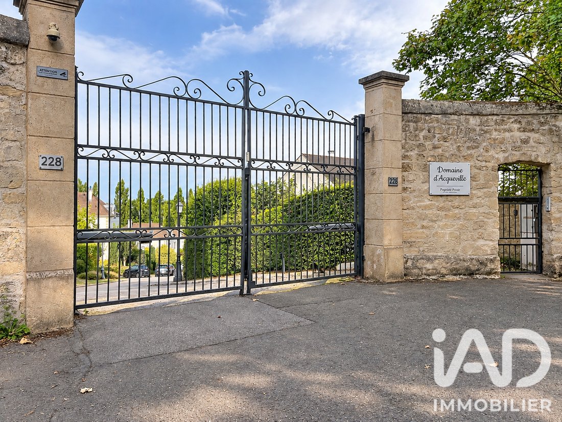House in Villennes-sur-Seine, Ile-de-France, France 1 - 18999924
