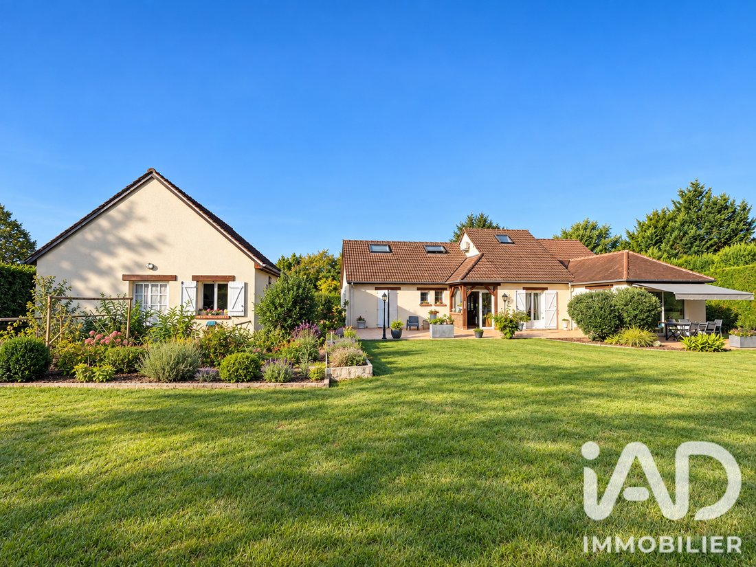 House in Chailles, Centre-Val de Loire, France 1 - 18999932