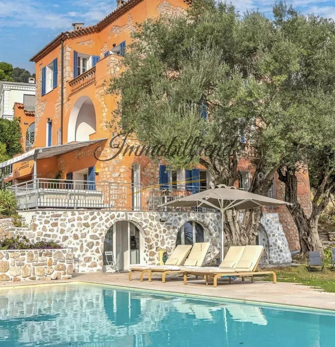 Villa in Village-Cros de Caste-Coupiere-Mont Gros, Roquebrune-Cap-Martin, France 1 - 18999235