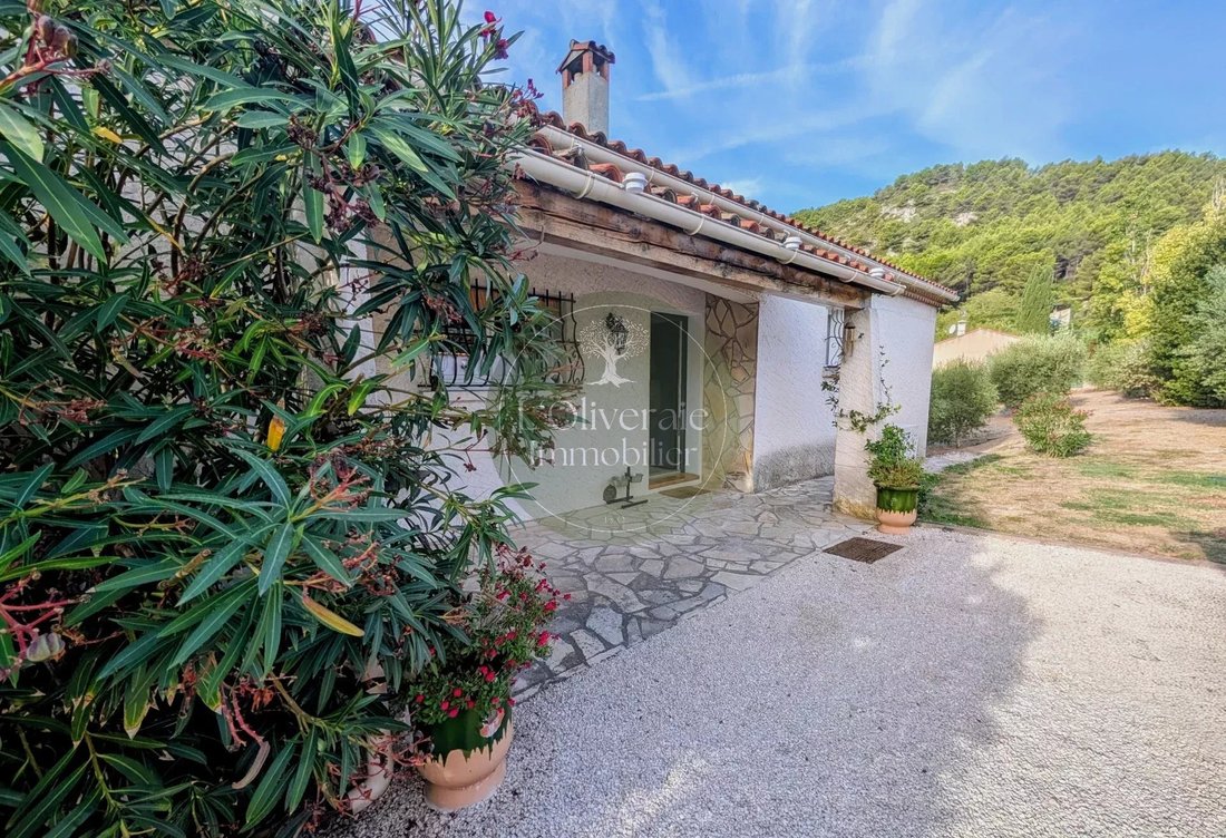 House in Cadolive, Provence-Alpes-Côte d'Azur, France 4 - 18999239