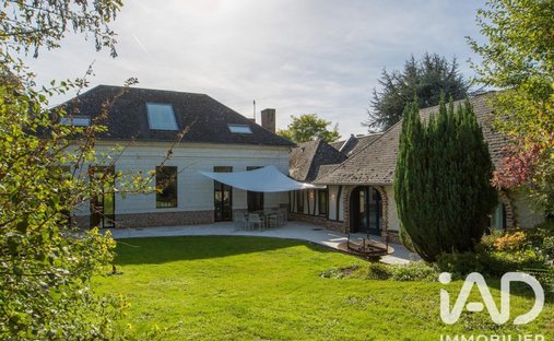 House in Orville, Hauts-de-France, France 1