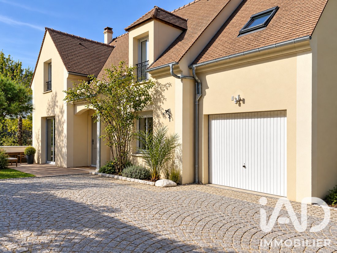 House in Villennes-sur-Seine, Ile-de-France, France 2 - 18999924