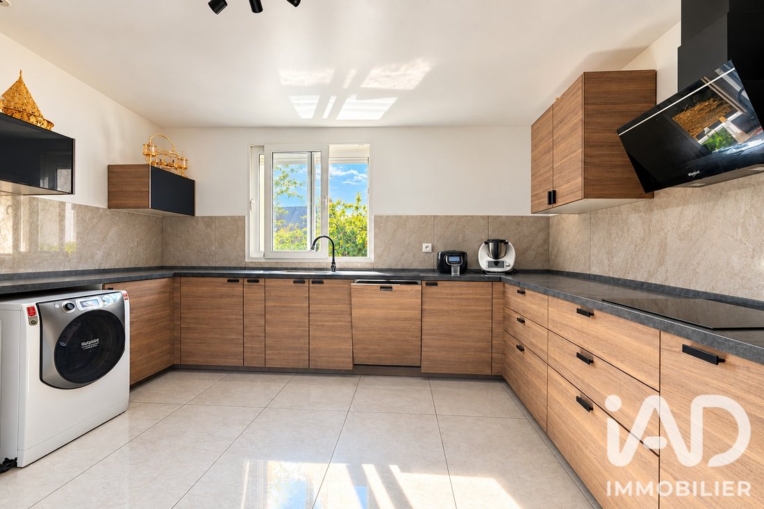 House in Haut Pays, Villeneuve-le-Roi, France 5 - 18999900