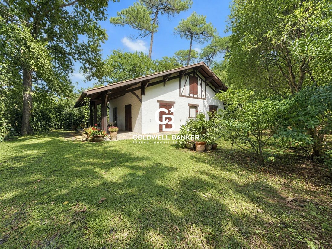 Villa in Seignosse, Nouvelle-Aquitaine, France 1 - 18999103