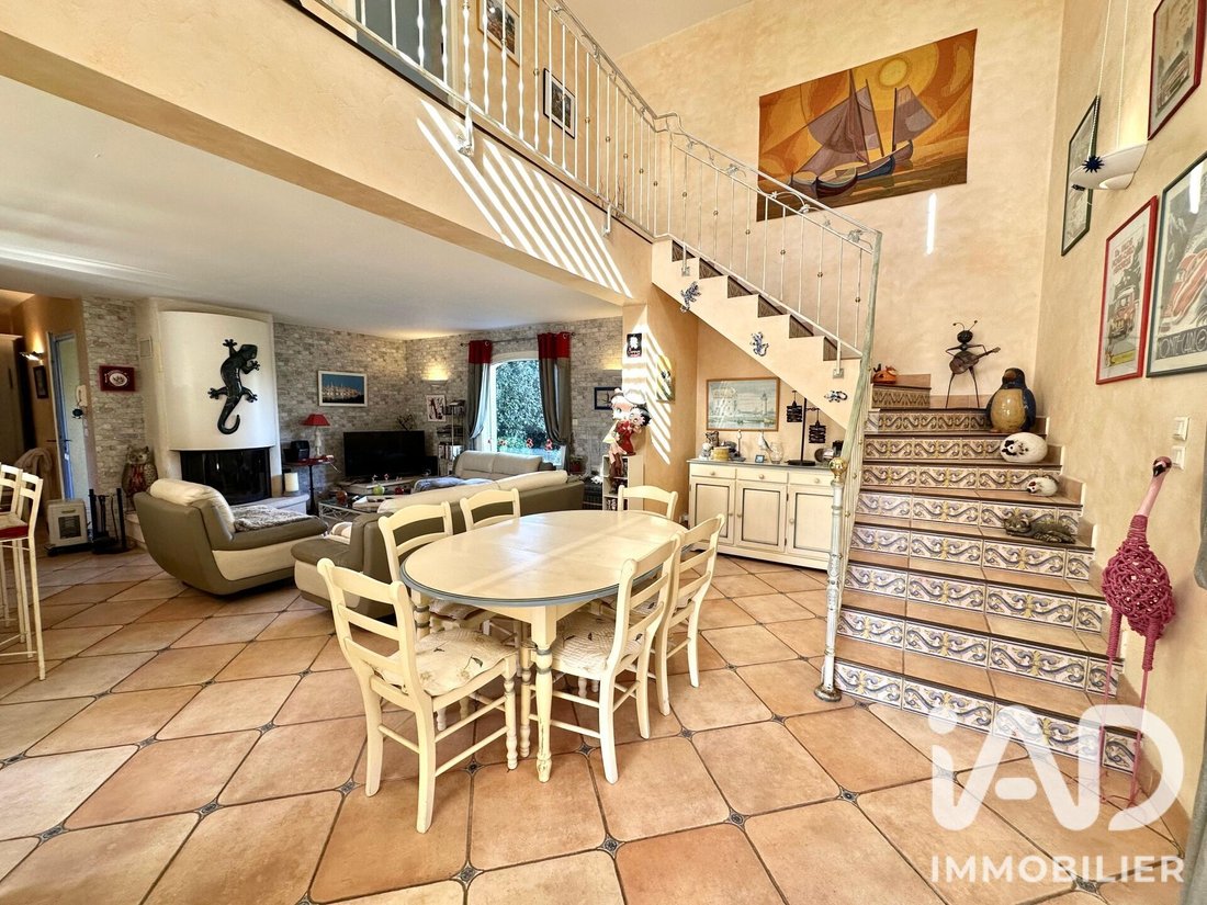 House in Ecarts, Roquebrune-sur-Argens, France 4 - 18999944