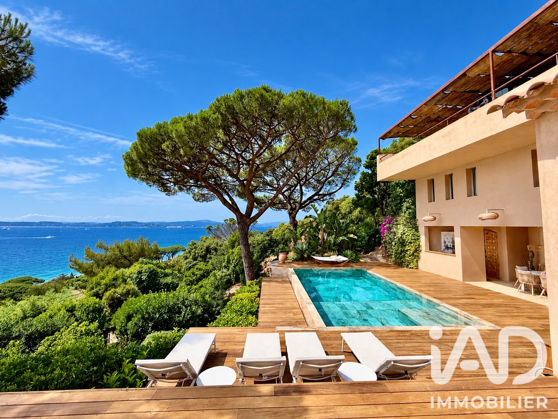 House in Nartelle-Noyer-Bellevue-bd des Sardinaux, Sainte-Maxime, France 1 - 18999886