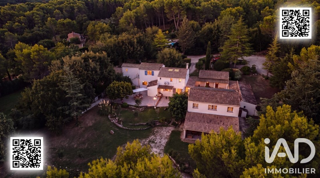 House in Apt, Provence-Alpes-Côte d'Azur, France 1 - 18999903