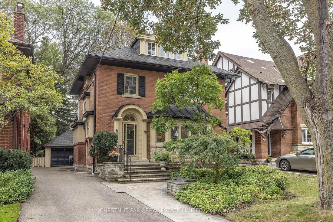 House in Toronto, Ontario, Canada 1 - 18999638