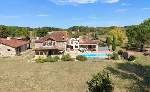 Estate in Tercis-les-Bains, Nouvelle-Aquitaine, France 1