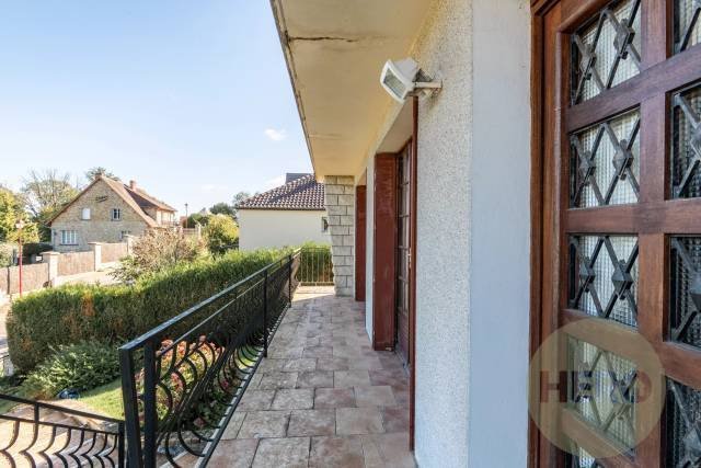 Maison à Jouars-Pontchartrain, Île-de-France, France 3 - 16255608