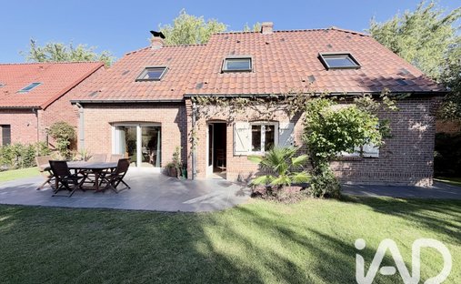 House in Bousbecque, Hauts-de-France, France 1